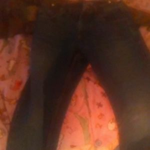 Arizona bootcut jeans.